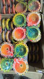 Diyas de Arcilla Grandes Hechas a Mano, Estilo Ángel Artesanal, Decoraciones Religiosas Artificiales para el Hogar y el Templo, Decoraciones de Diwali, Listas para Revender - Product Image 2