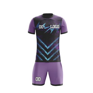 เสื้อฟุตบอลผู้ใหญ่แบบสั่งตัด ชื่อทีมตามสั่ง ชุดยูนิฟอร์มแบบซับลิเมชั่น โพลีเอสเตอร์ 100% ระบายอากาศได้ดี น้ำหนักเบา แขนสั้น - Product Image 3