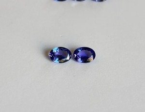Pendientes de Tanzanita AA de Corte Ovalado de 7x5 mm, Gemas de 1 Quilate, Color Azul Púrpura Intenso, Naturales, Sueltas, Certificadas por Terceros, Par a Juego - Product Image 2