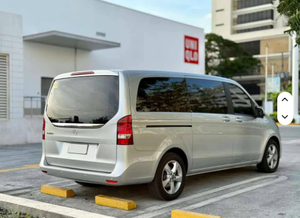 Mercedes-Benz V220d 2021 Seminuevo, Volante a la Izquierda, 8 Asientos, Emisión Euro V, en Venta - Product Image 2