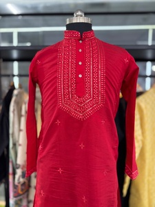 Nouvelle collection de saris en soie de créateur, spéciaux pour Karva Chauth et les occasions de fête, avec impression sur soie, style formel - Product Image 2