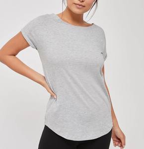 T-shirt confortable et élégant pour femmes T-shirt Activewear pour femmes Vêtements décontractés et tenues d'été Col rond Couleur grise - Product Image 6