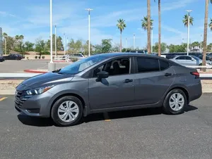 Nissan Versa 2024 en parfait état - Product Image 2