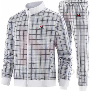 Mosaic Impex 2024 Último estilo Deportes chándales rojos Alta calidad Hombres Sport winbreaker zip up chándales - Product Image 6