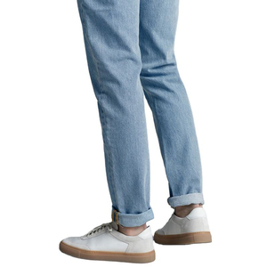 Pantalones vaqueros rectos de cintura media ligeros de color sólido para hombre de alta calidad personalizados con ajuste cómodo transpirable - Product Image 4