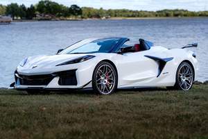 Chevrolet Corvette Z06 Convertible 2LZ 2024, Gasolina, Bajo Kilometraje - Product Image 2