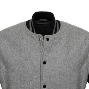 Vestes universitaires streetwear pour hommes avec corps en laine épaisse, bras en cuir et fermeture éclair, veste universitaire personnalisée - Product Image 5