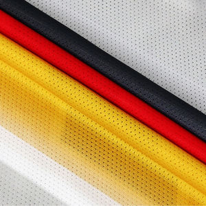 Nuevo último diseño Nueva ropa deportiva Uniforme de fútbol Premium Tela transpirable Medias mangas Ropa de entrenamiento de fútbol juvenil - Product Image 5