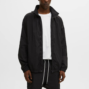 Vente en gros de vêtements de jogging pour hommes en polyester 100% de haute qualité Ensemble de shorts coupe-vent de couleur personnalisée Respirant Casual Summer Caractéristiques - Product Image 5