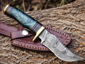 Couteau Bowie de qualité supérieure en acier Damas fait à la main, personnalisé en gros, OEM ODM, lame de qualité supérieure, manche en résine, étui en cuir - Product Image 2