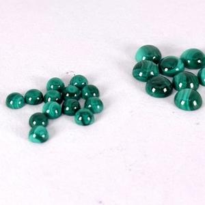 Cabochons ronds en malachite naturelle 100% 3 à 8mm à fond plat Pierres précieuses vertes - Product Image 1