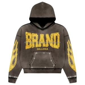 Sudadera con capucha recortada Vintage Boxy de algodón pesado desgastado con detalles de diamantes de imitación y estampado gráfico - Product Image 5