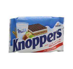 Auténticas barras de oblea Knoppers alemanas con chocolate y avellanas, 25g, paquete de 8 cajas de exhibición para distribución mayorista a supermercados - Product Image 2