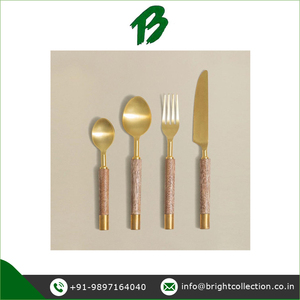 Precio mínimo del juego de cubiertos Juego de cubiertos de acero inoxidable con mango de madera de calidad inmejorable Disponible a un precio conveniente - Product Image 3