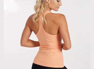 Débardeur personnalisé à séchage rapide pour femmes | Haut sans manches respirant pour les tenues de gymnastique et d'été - Product Image 5