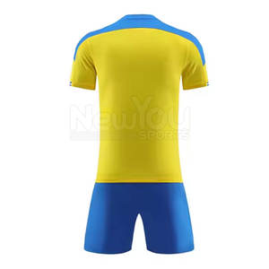 Uniforme de Fútbol de Venta Directa de Fábrica Hecho en Pakistán, Ropa Deportiva, Uniforme de Fútbol para Hombre Hecho en Pakistán - Product Image 2