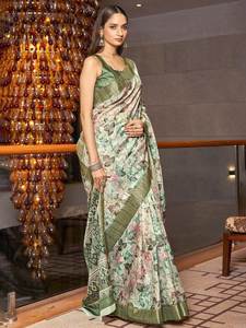 Designer Saree With Geometric Digital Printed <b>Art</b> - Product Image 5