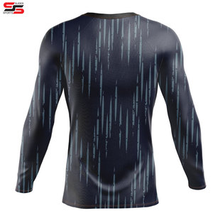 T-shirts techniques de sport Tops Chemise d'entraînement athlétique Vêtements de sport pour hommes T-shirt de compression personnalisé de haute qualité pour hommes - Product Image 2