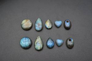 100% Labradorite de haute qualité Cabochon en gros pierres précieuses minérales en vrac de haute qualité pour la fabrication de bijoux polis à la main - Product Image 2