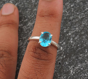 Bague Solitaire Classique Bohème Faite à la Main en Argent Sterling 925 avec Pierre Précieuse Taillée Brillant Sertie en Bezel, Unisexe, pour Mariage - Product Image 1