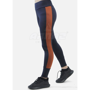 Mallas de entrenamiento para mujer con cintura antideslizante y ajuste cómodo Mallas de yoga para mujer con diseño sin costuras y alta elasticidad - Product Image 4