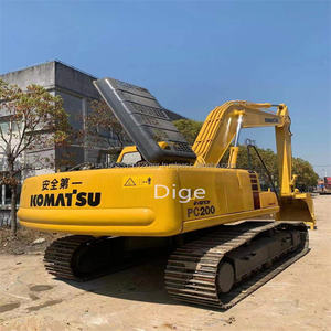 Excavadora Komatsu de segunda mano a la venta, componentes del núcleo, incluida la bomba de caja de cambios del motor - Product Image 2