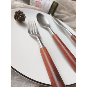 Ensemble de couverts classiques à manche en bois de 3 en acier inoxydable poli pour la restauration d'événements à domicile et la vaisselle de restaurant meilleure utilisation - Product Image 6