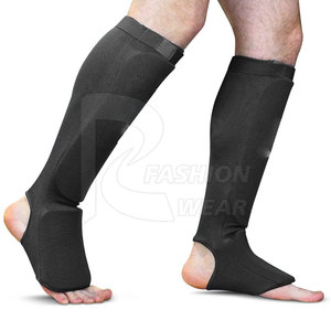Espinillera de artes marciales para boxeo MMA Muay Thai Training Almohadillas de protección de Espinilla de cuero PU personalizables - Product Image 2