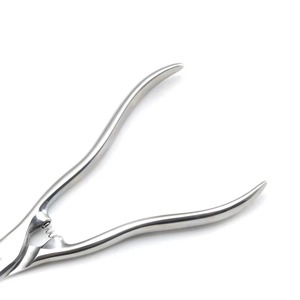 Cortaúñas Profesional de Vanguardia, Duradero, con Apertura de Mandíbula Ancha y Curvada, Agarre Antideslizante, Acero Inoxidable, Preciso y Seguro - Product Image 6