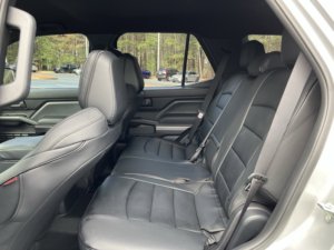 Toyota 4-Runner SR5 4WD 2025 Usado en Buen Estado - Product Image 6