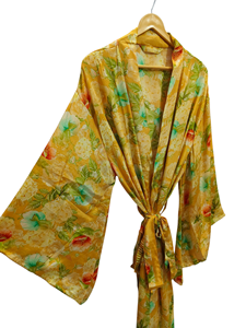Kimono d'été de luxe, couverture de bikini, robe longue de nuit, kimono sari indien vintage en soie recyclée fait à la main, - Product Image 4