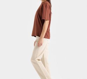 Vente chaude séchage rapide T-Shirt femme à manches courtes bon matériel été ample col rond femmes porte porter T-shirt - Product Image 4