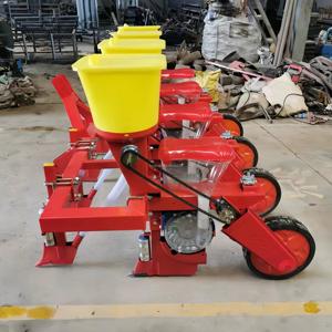 La sembradora de maíz de 4 filas más vendida, máquina sembradora completa con motor Manual de semillas y fertilizantes, motor de componentes de núcleo de engranaje - Product Image 1