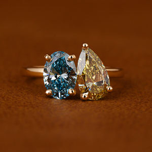 Bague de mariage Toi Et Moi Solitaire en or blanc 18 carats certifiée IGI classique de laboratoire de coupe ovale et poire pour son cadeau d'anniversaire - Product Image 1