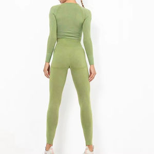 Ensemble de yoga au genou de grande taille pour femmes sur mesure de haute qualité équipement d'entraînement solide avec décoration de broderie vente en ligne - Product Image 6