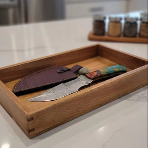 มีดเหล็กดามัสกัส EDC ที่ไม่เหมือนใคร |   ฟูลแทง |   ด้ามจับไม้เคลือบสี |   ชุดสี่ชิ้น |   มีดอเนกประสงค์น้ำหนักเบา - Product Image 1