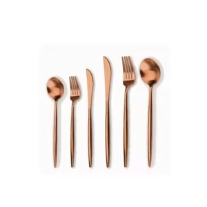 Elegante juego de cubiertos chapados en oro, suministro de bodas y eventos de lujo, juegos de cubiertos de alta exigencia a precio comercial - Product Image 4