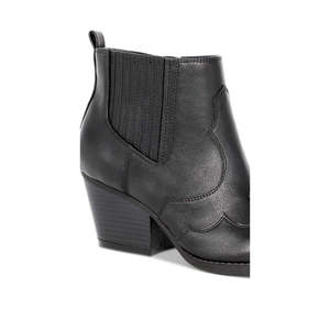 Stivaletti da Donna American Rag Kayla, Design Comodo Slip-On in Pelliccia Nera, Taglia 6 M, per Tutte le Stagioni - Estate, Autunno, Inverno - Product Image 2