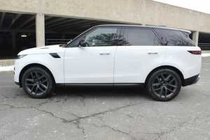 Nuevo Land Rover Range Rover Sport P360 SE 2025, 3.0L Turbo, Gasolina, Automático, Asientos de Cuero con Pantalla Táctil, Volante a la Izquierda, Color Oscuro - Product Image 2