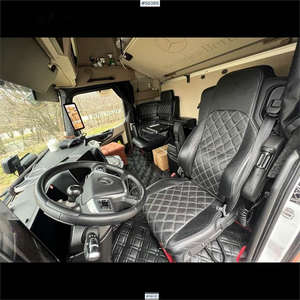 Camión Tractor de Servicio Pesado para Logística, 6x4, Cabina con Cama, Diésel, Camión de Carga para Carretera - Product Image 3