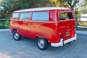 READY TO DRIVE - USED LEFT-HAND DRIVE | RIGHT HAND DRIVE | 1969 VOLKSWAGGENNSS TYPESS 2 BUSSS - Product Image 2