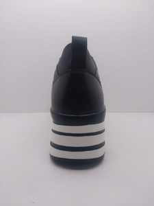 Chaussures de marche légères antidérapantes à la mode respirantes à bout fermé pour un usage quotidien actif Mode tendance - Product Image 4