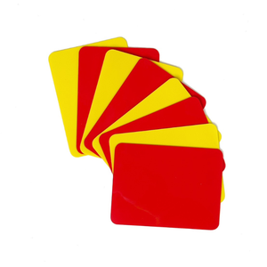 Equipo de entrenamiento de fútbol de alta visibilidad Tarjetas de penalización de árbitro de PVC en rojo y amarillo para el entrenamiento de cartas de penalización - Product Image 5