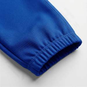 Uniforme de Fútbol Personalizado al por Mayor, Conjunto Deportivo para Equipo, Impresión Digital por Sublimación, Bordado para Hombre, Ropa Deportiva de Alto Rendimiento - Product Image 6