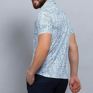 T-shirt à boutons pour hommes Conception personnalisée T-shirt boutonné pour hommes à prix de gros à tenue décontractée - Product Image 5