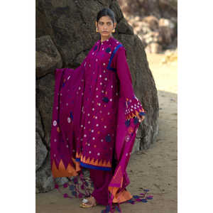 ชุดสูทแจ็คการ์ด 3 ชิ้นสำหรับผู้หญิง พร้อมผ้าคลุมไหล่ MJ-62002 - Product Image 3