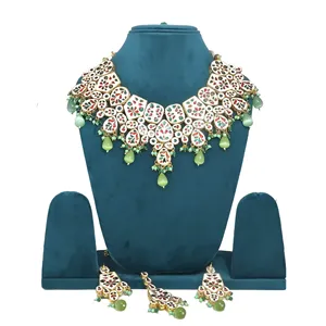 Ensemble de bijoux de mariage en acier inoxydable plaqué or 18 carats, couleur vert menthe, avec boucles d'oreilles Tikka, idéal comme cadeau de mariage, bijoux fins - Product Image 4