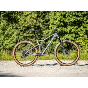 ACHETER DROIT CUUBE One22 HPC TM 2024 Vélo de montagne à suspension complète Conception stéréo haut de gamme Performance de piste ultime - Product Image 1