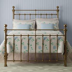 Cadre de lit en laiton massif construit pour la solidité, la stabilité et la beauté classique dans les chambres à coucher de luxe - Product Image 6