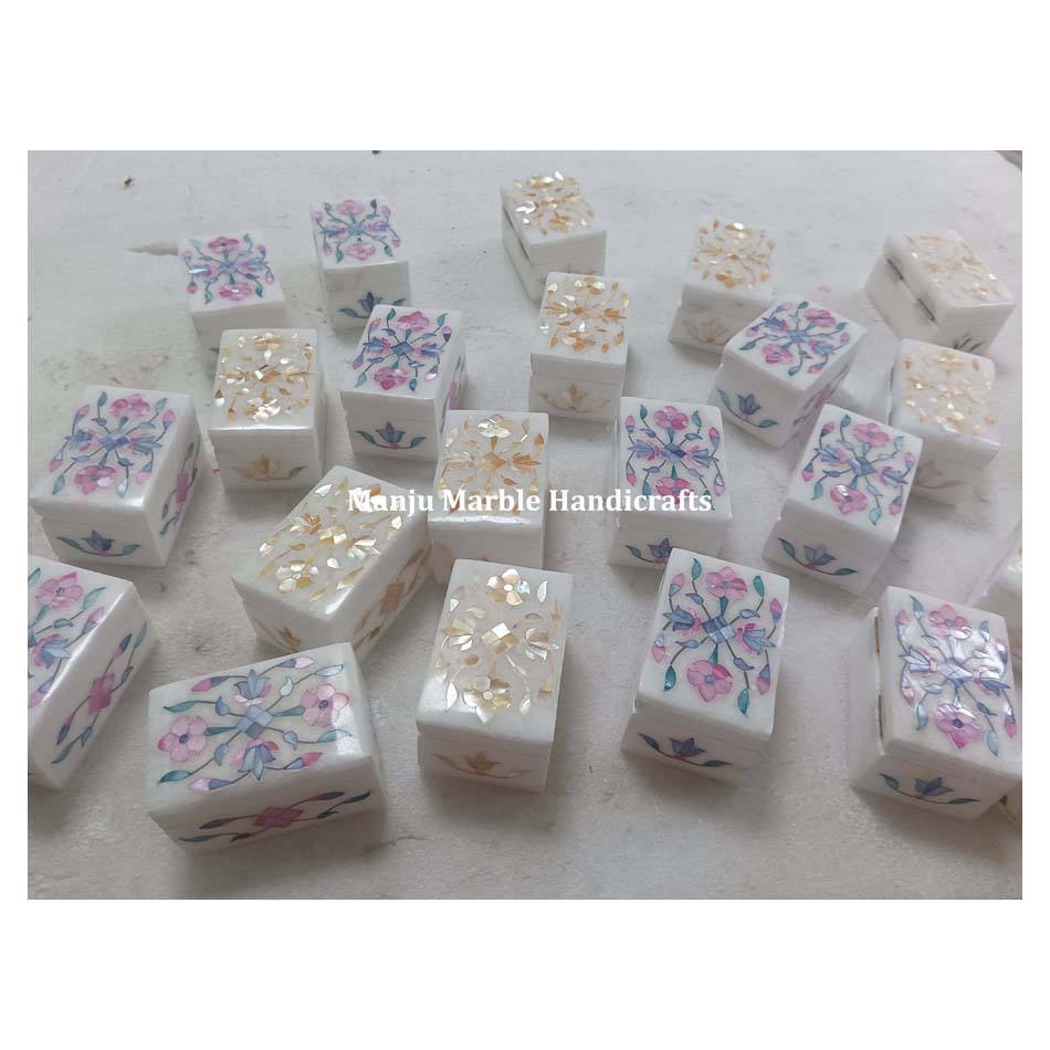 ธรรมชาติ